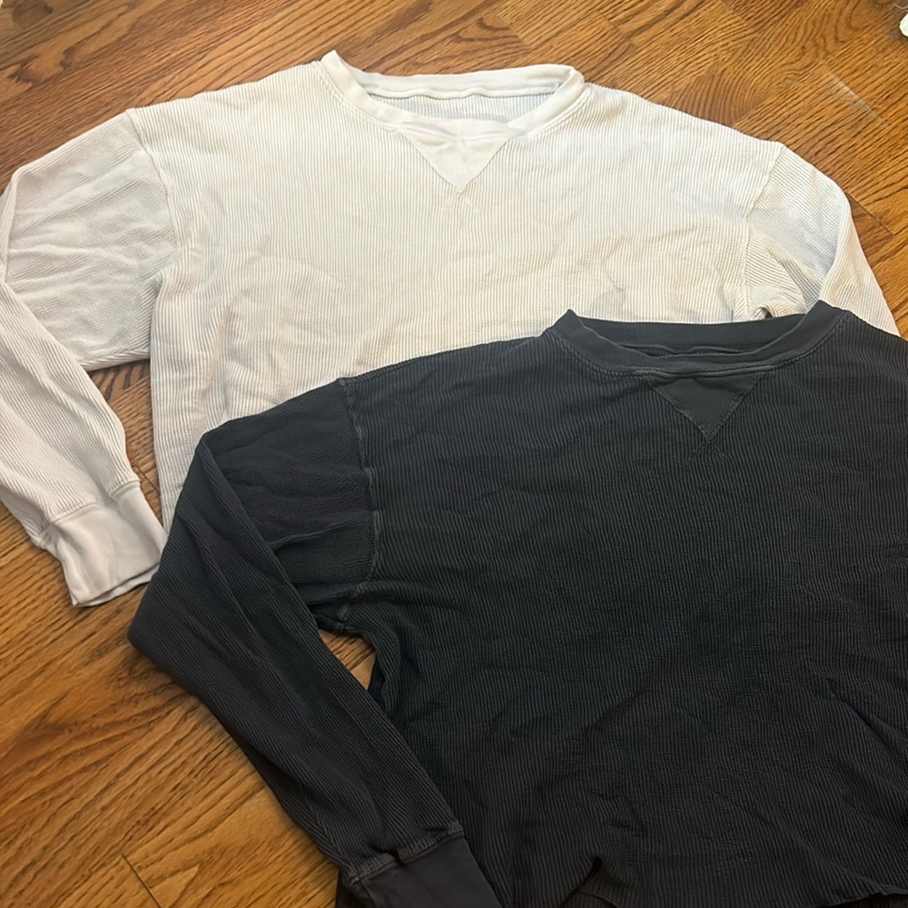 JOHN GALT WAFFLE KNIT LONG SLEEVE CROPPED X2